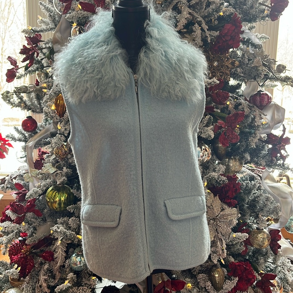 Boiled wool zippered vest with curly Mongolian lamb detachable collar